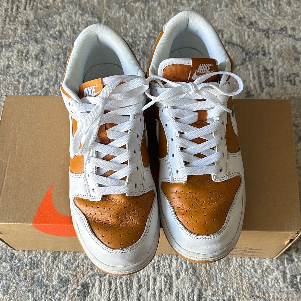 Nike Dunk Men’s White & Gold Low-Top Sneakers - Classic Leather